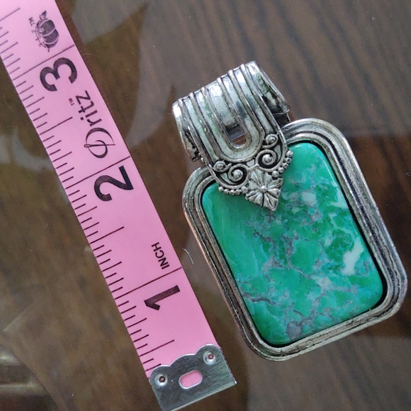 Turquoise Pendant and Necklace Bundle - Picture 8 of 12